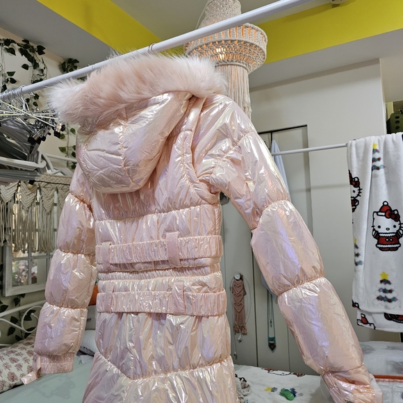 Stylish Pink Puffer Jacket - Picture 7 of 9